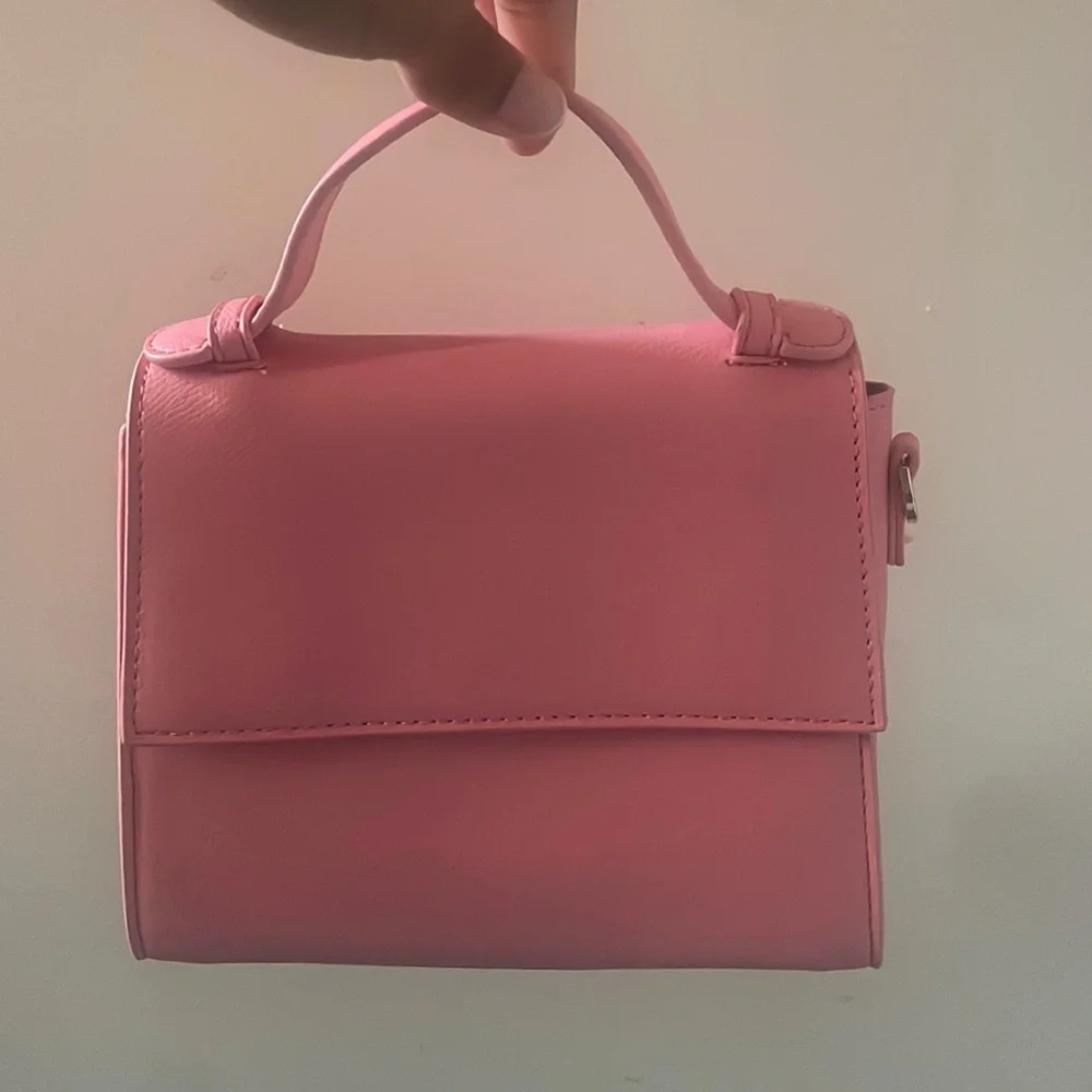 Pink handbag - Picture 1 of 4